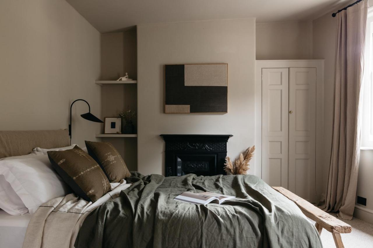The Curator'S Apartment - Spacious 2 Bedrooms Bath Exterior photo